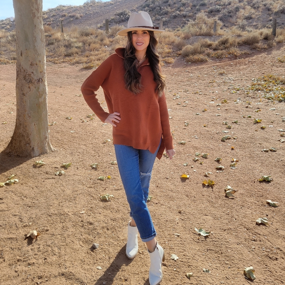 Rust quarter zip Sweater